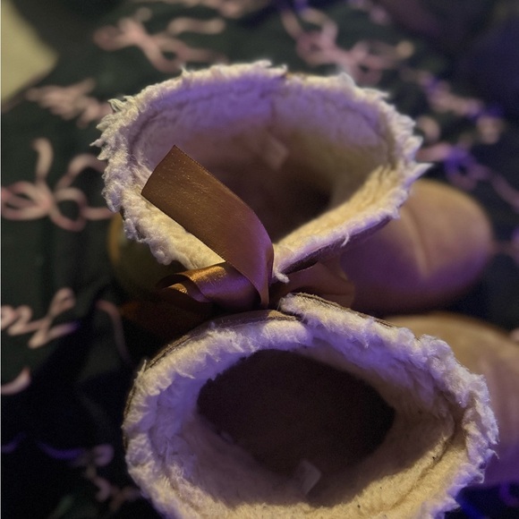 BearPaw Tan Ankle Boots with Ribbon Detail - Picture 4 of 4